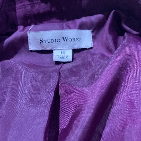 Studio Works Women’s Purple Professional Preppy Zip Up Blazer Size 14 - Picture 2 of 4